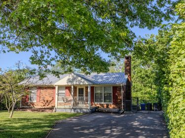 411 Lancelot Lane, Lexington, KY 40517