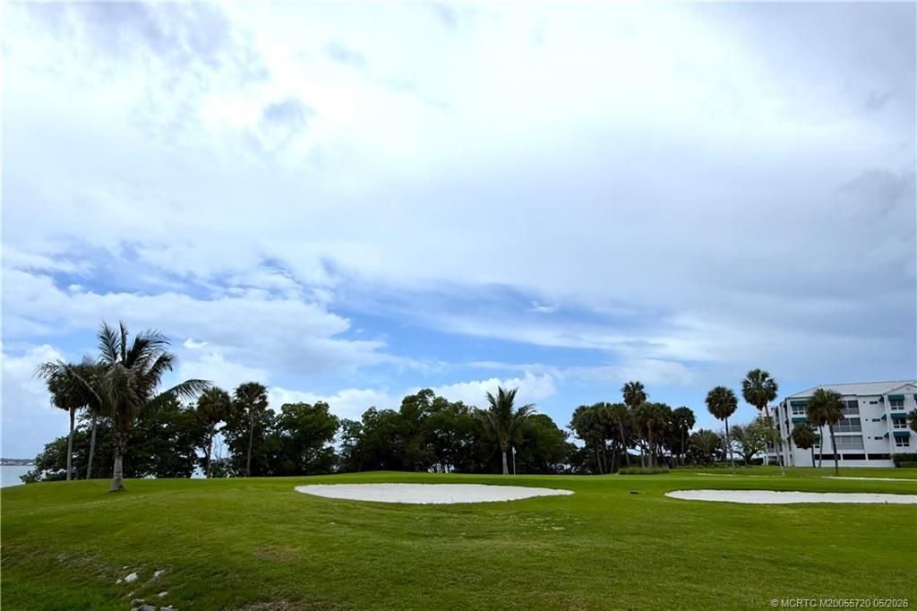 40 NE Plantation Road, Unit 304, Stuart, FL 34996 Photo