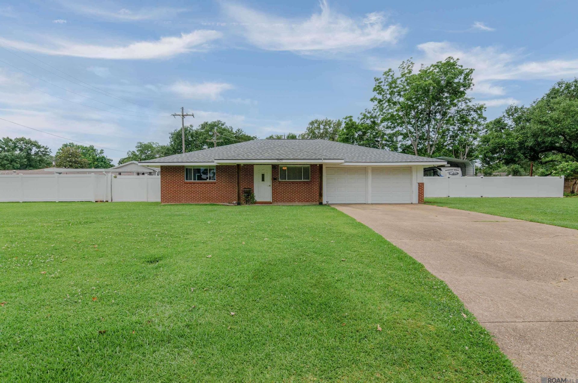 5621 Cypress St, Saint Francisville, LA 70775 Main Photo