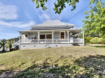 8900 Center St, Mokelumne Hill, CA 95245 Photo