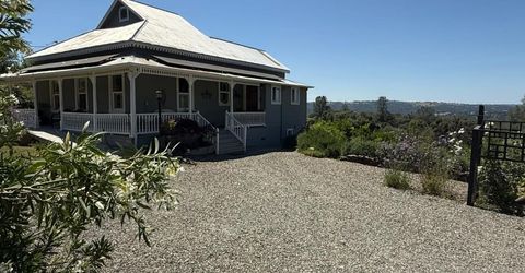 8900 Center St, Mokelumne Hill, CA 95245 Photo
