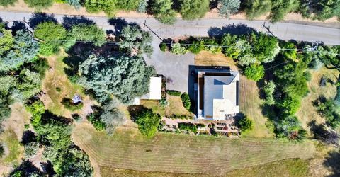 8900 Center St, Mokelumne Hill, CA 95245 Photo