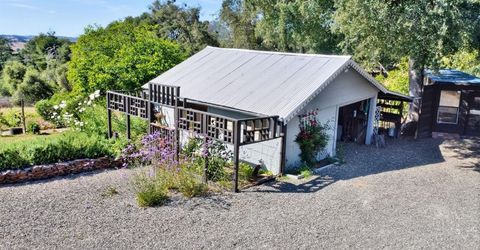 8900 Center St, Mokelumne Hill, CA 95245 Photo