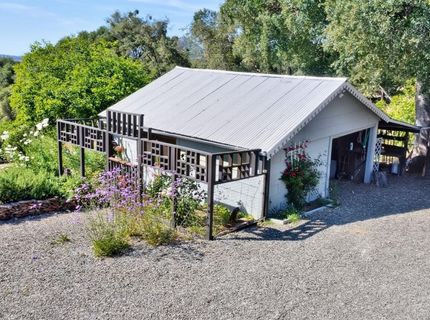 8900 Center St, Mokelumne Hill, CA 95245 Photo