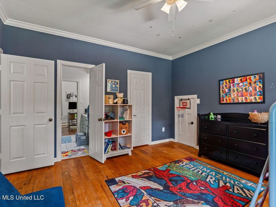 Property Image 36