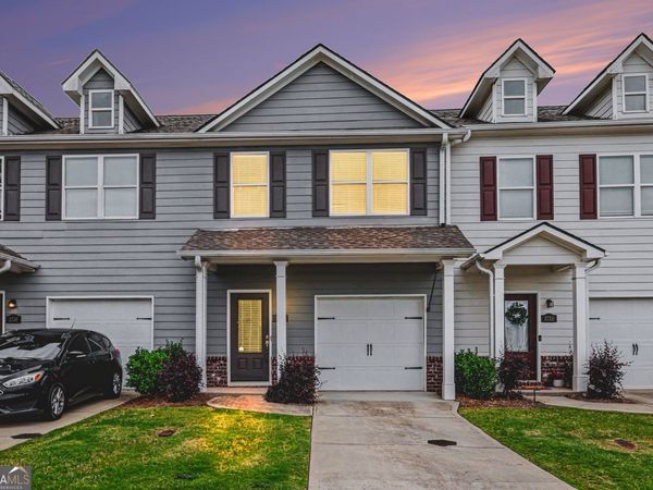 3732 Acorn Drive, Oakwood, GA 30566