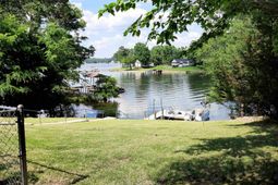 1309 Rolling Hills Road photo 4