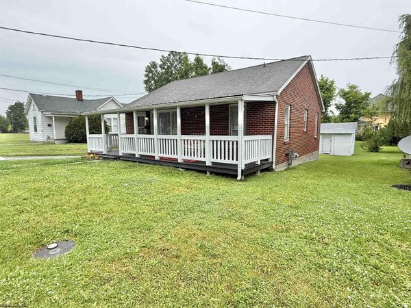30 Sedgwick Street, Buckhannon, WV 26201