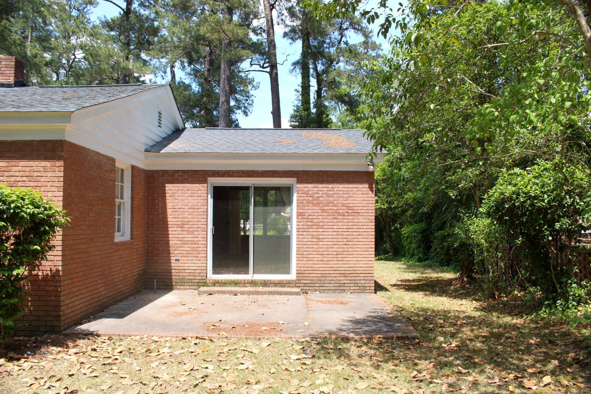 2203 Middleton Street Photo 6