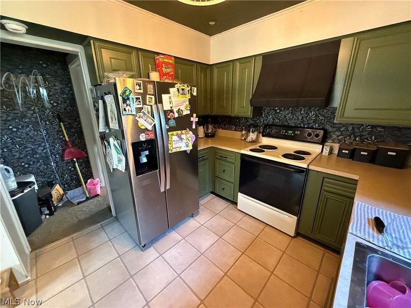 1033 Eastport Avenue , Uhrichsville, OH 44683 Photo 13