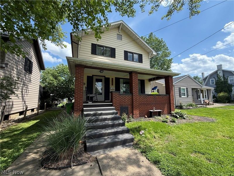 1033 Eastport Avenue , Uhrichsville, OH 44683 Photo 2
