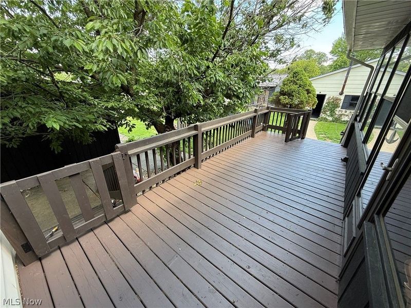 1033 Eastport Avenue , Uhrichsville, OH 44683 Photo 21