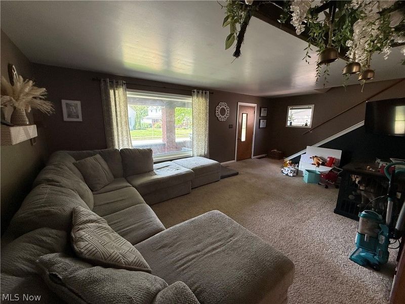 1033 Eastport Avenue , Uhrichsville, OH 44683 Photo 7