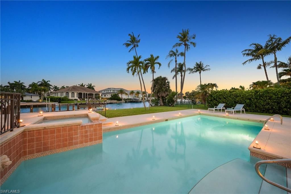 350 Bow Line Bend , Naples, FL 34103 Photo