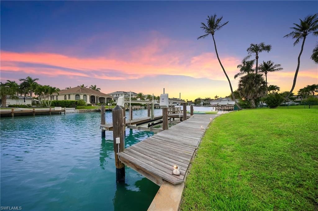 350 Bow Line Bend , Naples, FL 34103 Photo