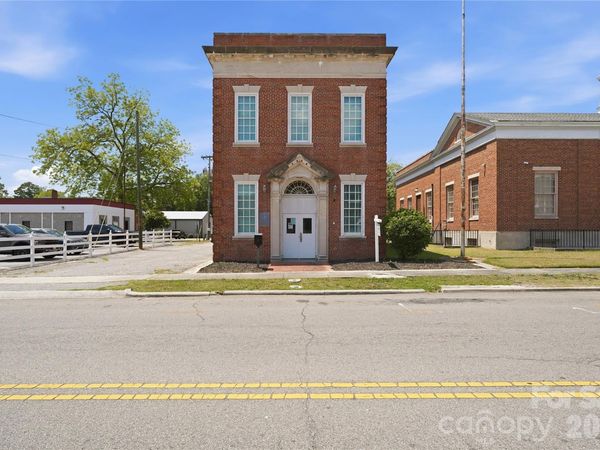 211 Atkinson Street, Laurinburg, NC 28352