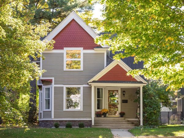 423 Fifth Street, Traverse City, MI 49684