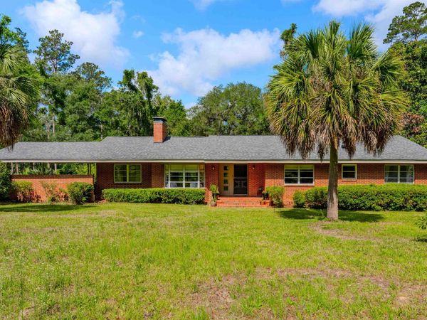 3164 LAKESHORE Drive, Tallahassee, FL 32312