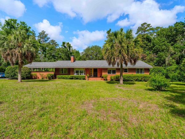 3164 LAKESHORE Drive, Tallahassee, FL 32312