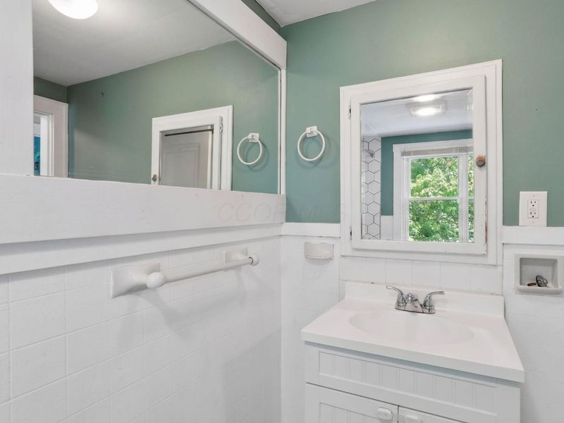 1580 E Weber Road , Columbus, OH 43211 Photo 21
