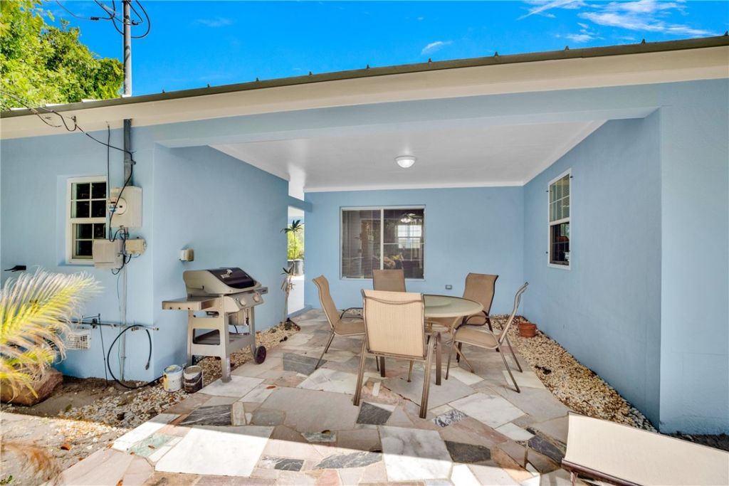 1425 20th Avenue, Vero Beach, FL 32960 Photo