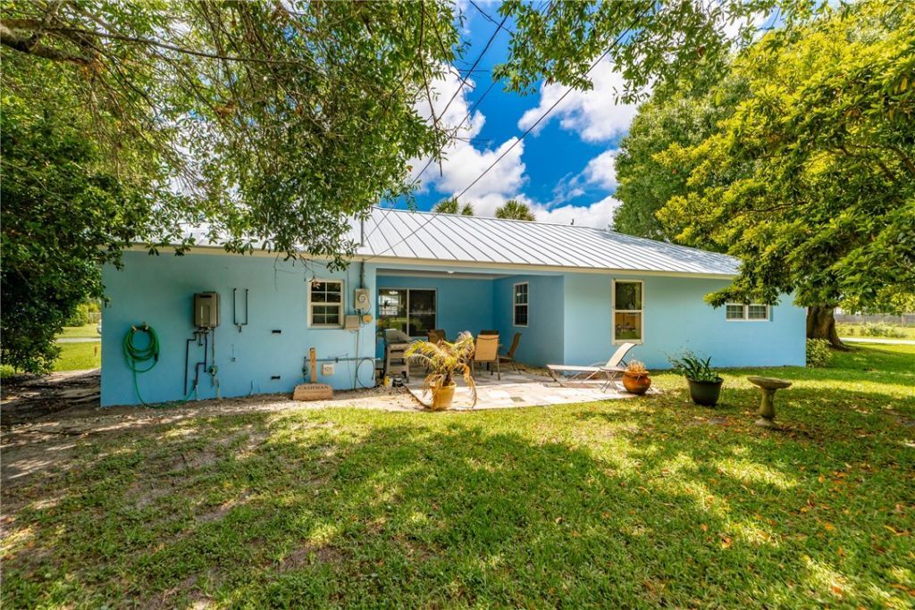 1425 20th Avenue, Vero Beach, FL 32960 Photo