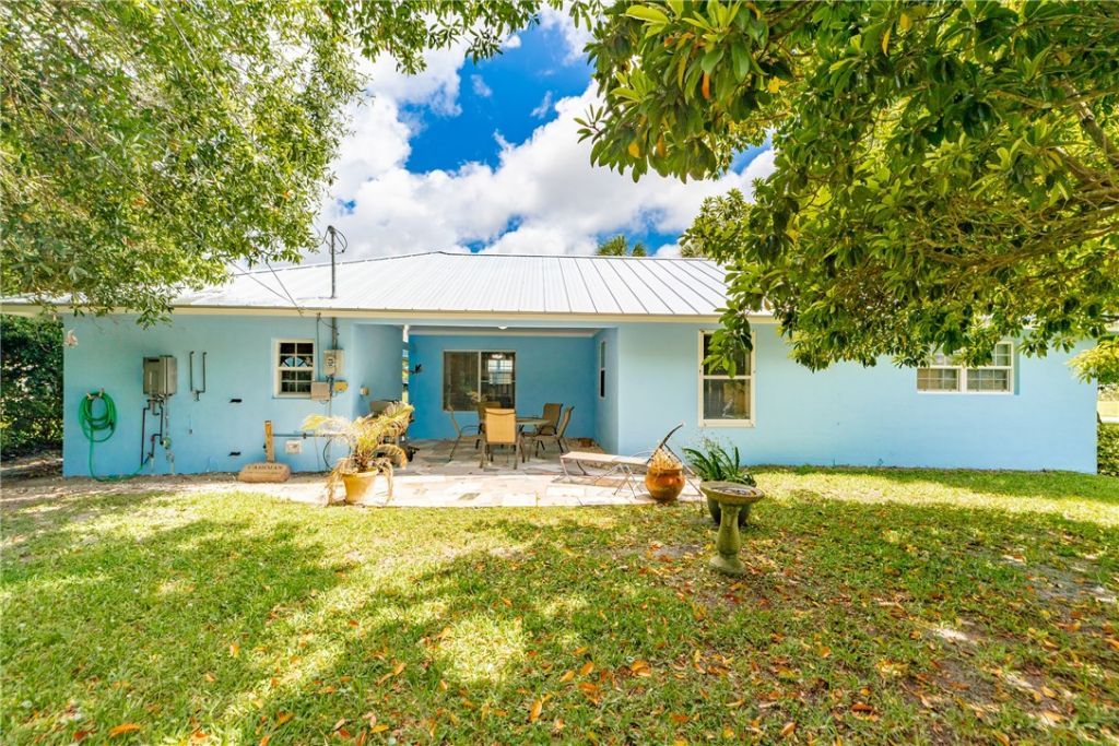 1425 20th Avenue, Vero Beach, FL 32960 Photo