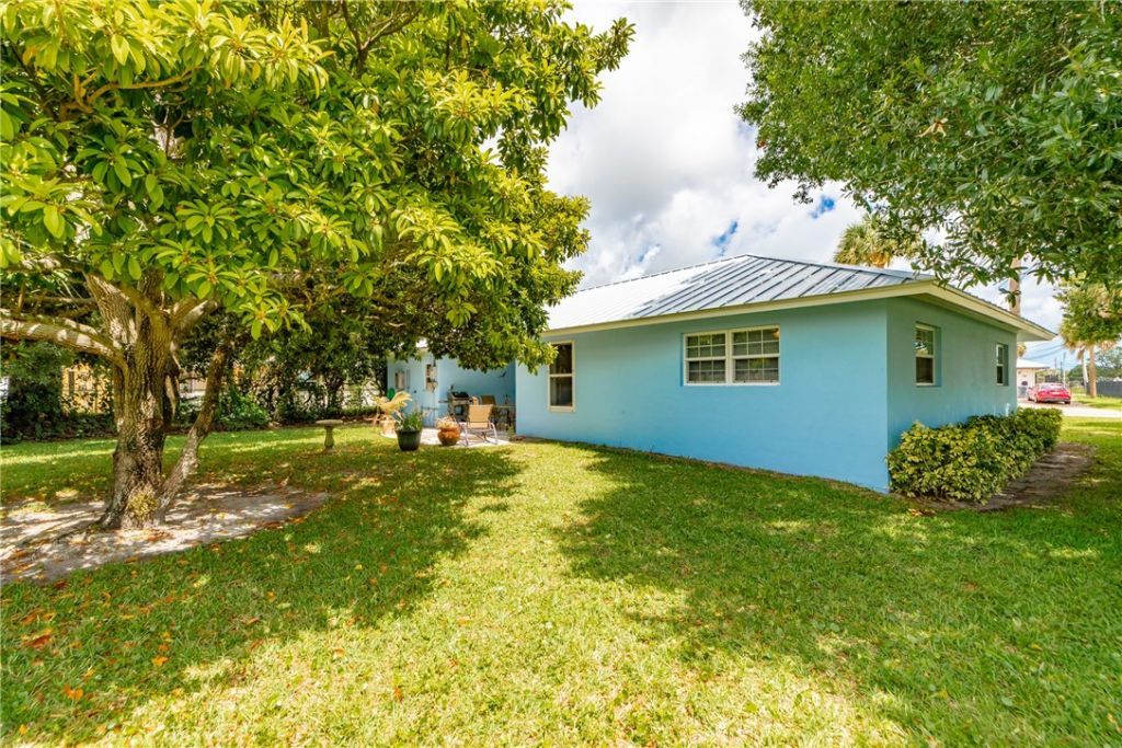 1425 20th Avenue, Vero Beach, FL 32960 Photo
