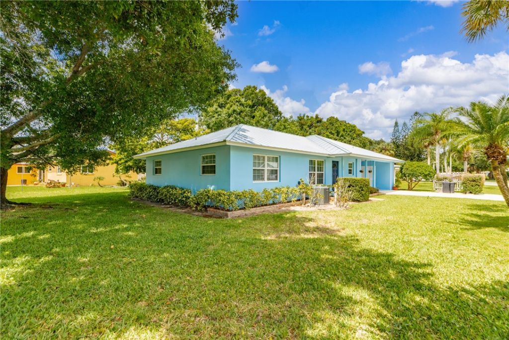 1425 20th Avenue, Vero Beach, FL 32960 Photo