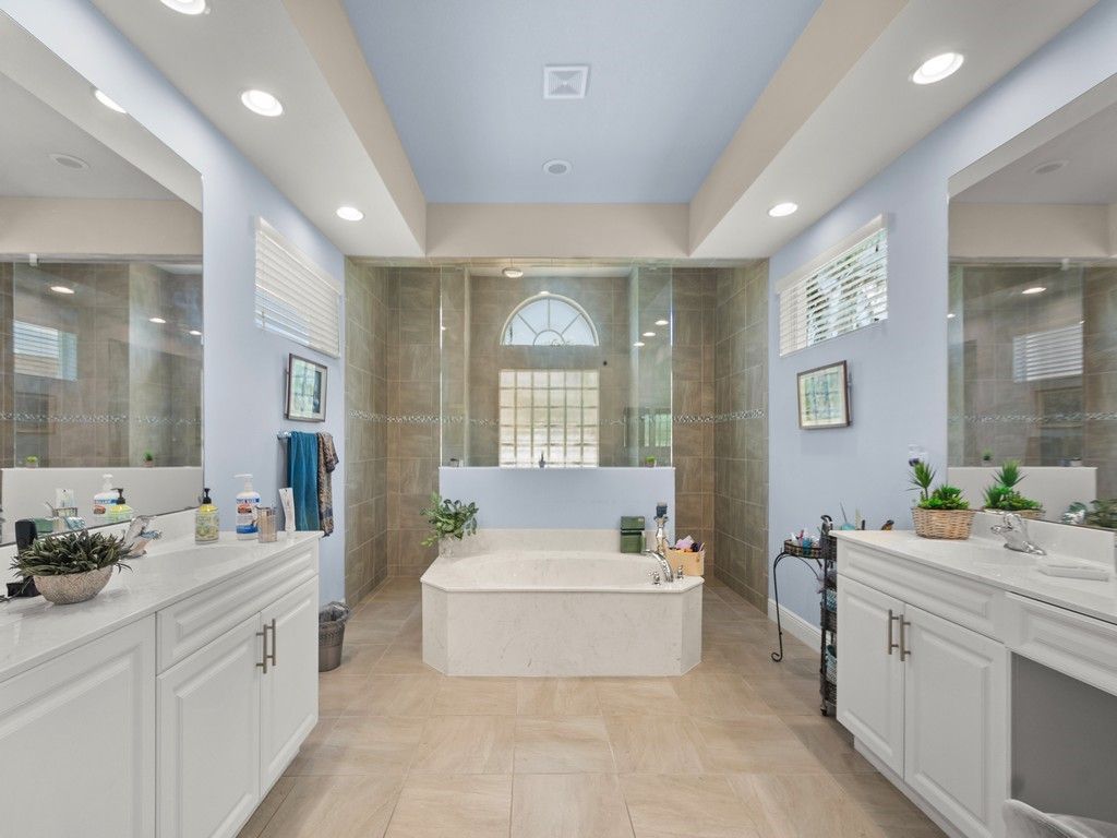 4405 65th Drive, Vero Beach, FL 32967 Photo