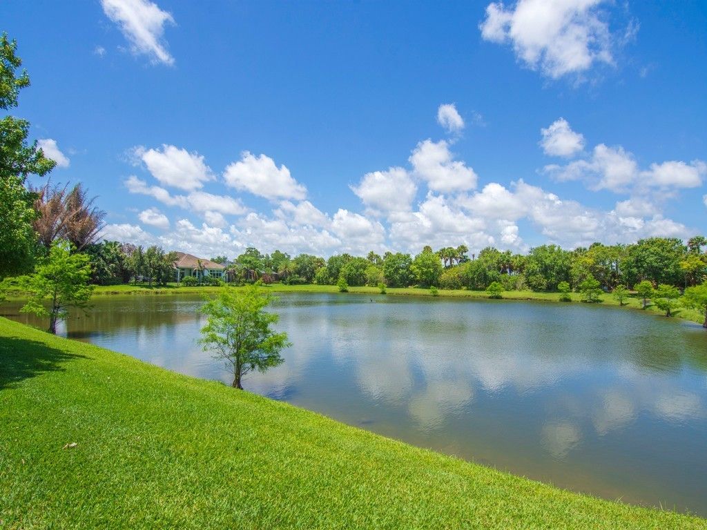 4405 65th Drive, Vero Beach, FL 32967 Photo