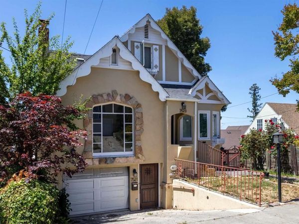 7523 Outlook Ave, Oakland, CA 94605