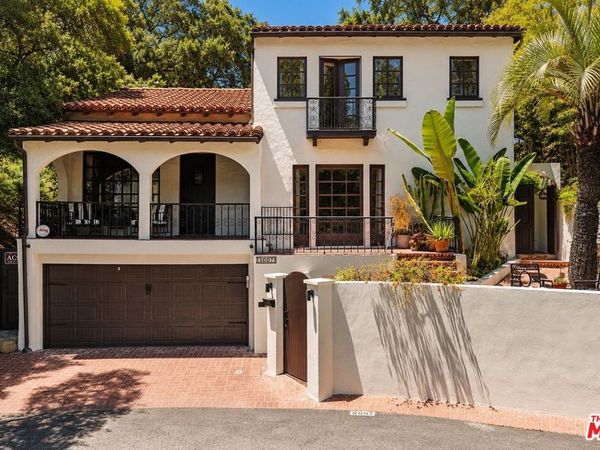 3007 1/2 Belden Drive, Los Angeles, CA 90068