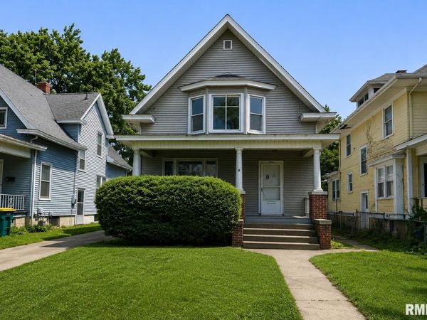 1918 W CLARKE Avenue, West Peoria, IL 61604