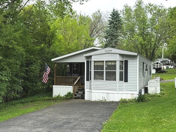 466 Aspen Way, Edgerton, WI 53534