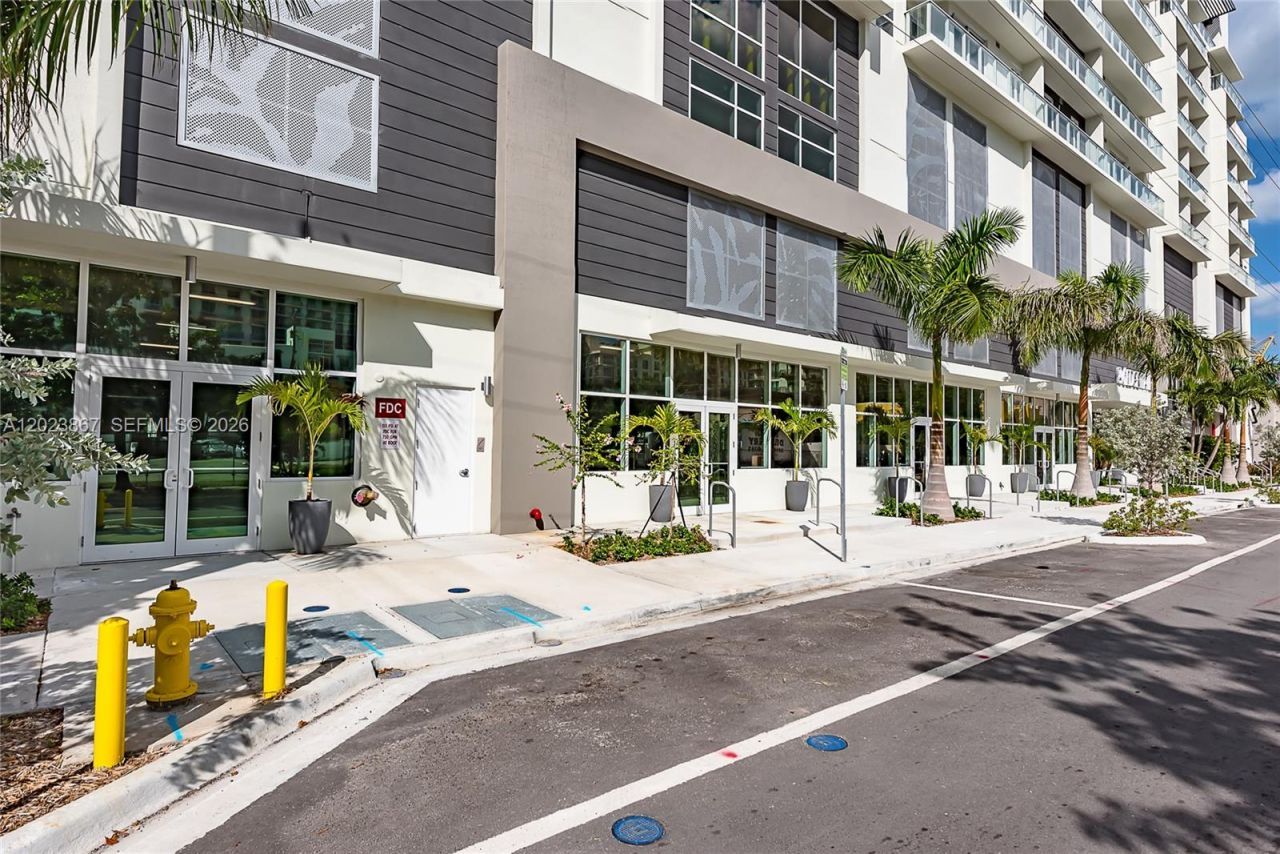321 NE 26th St , Unit 604, Miami, FL 33137 Photo