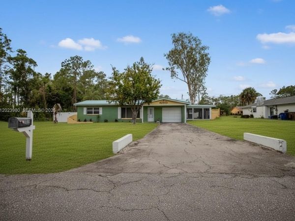1313 E CLEVELAND AVE , Lehigh Acres, FL 33972