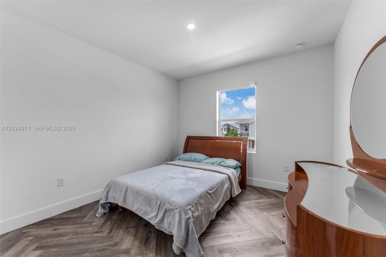 914 SE 18th St, Homestead, FL 33034 Photo