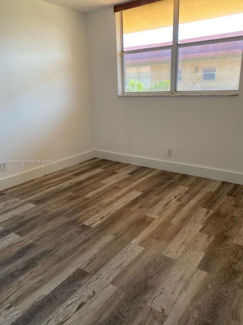 406 NW 68th Ave , Unit 526, Plantation, FL 33317 Photo