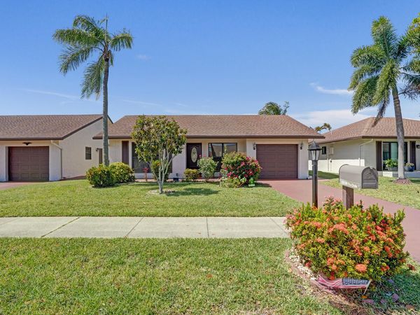 2105 SW 17th Circle, Deerfield Beach, FL 33442