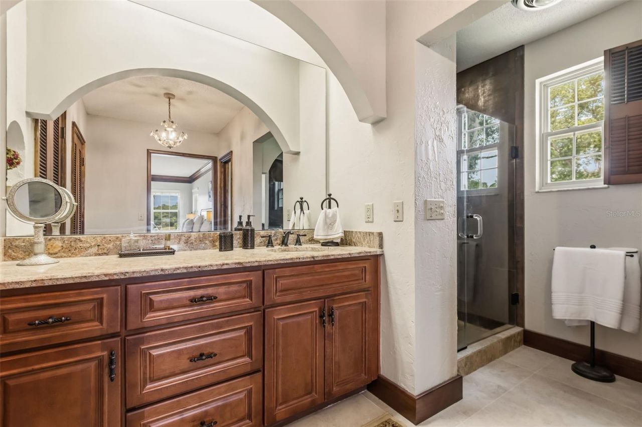 1909 Country Club Drive , Eustis, FL 32726 Photo
