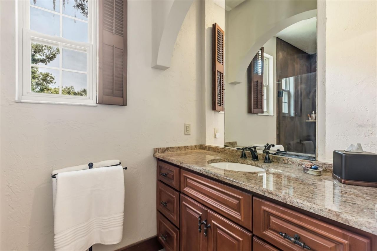 1909 Country Club Drive , Eustis, FL 32726 Photo