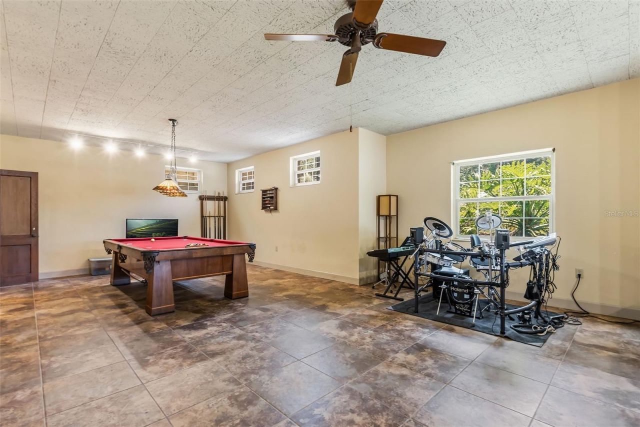 1909 Country Club Drive , Eustis, FL 32726 Photo