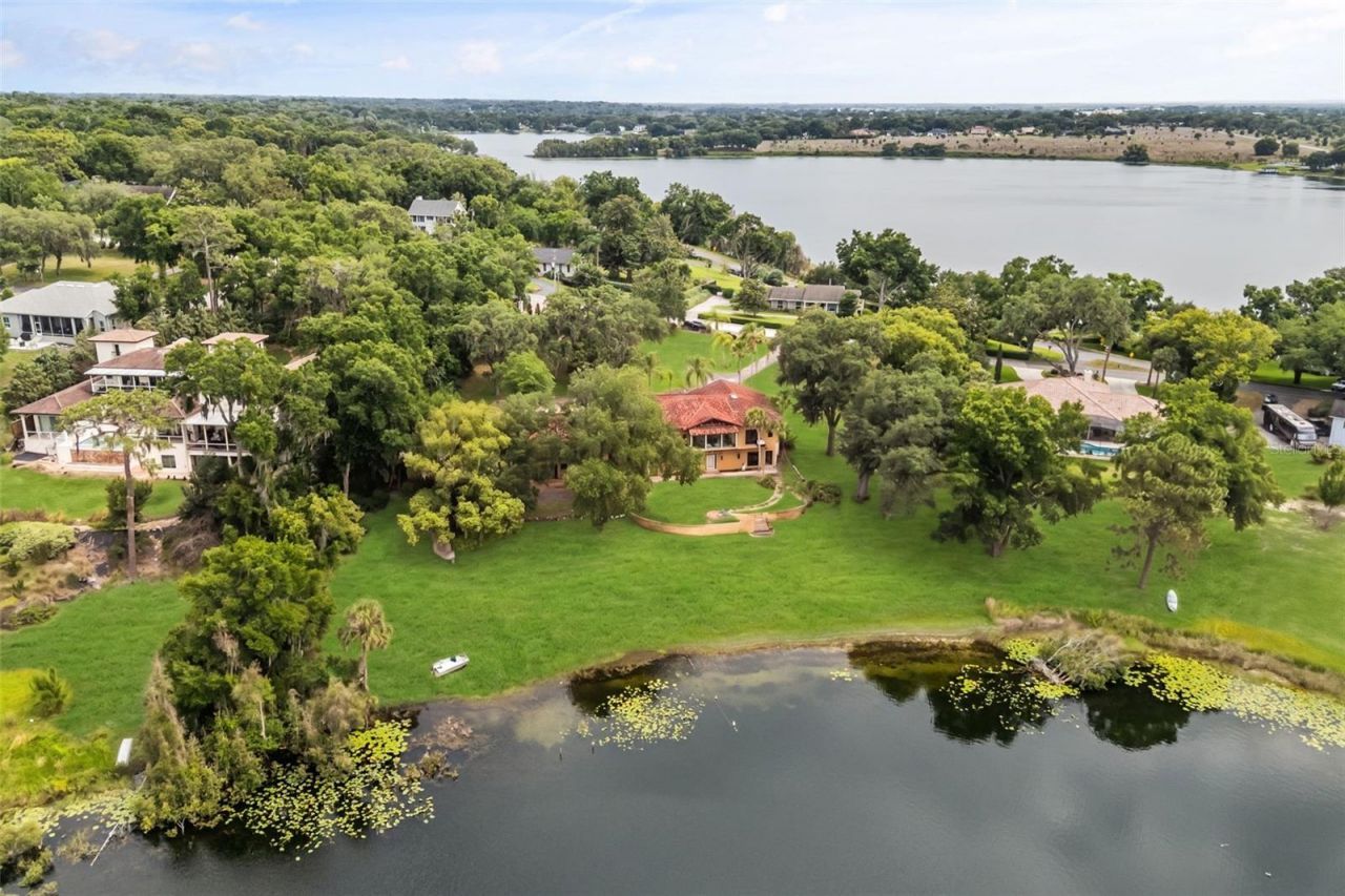 1909 Country Club Drive , Eustis, FL 32726 Photo