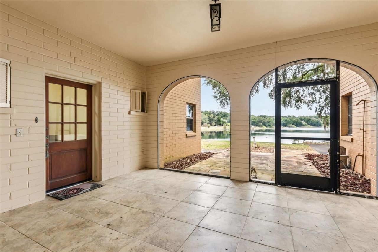 1909 Country Club Drive , Eustis, FL 32726 Photo