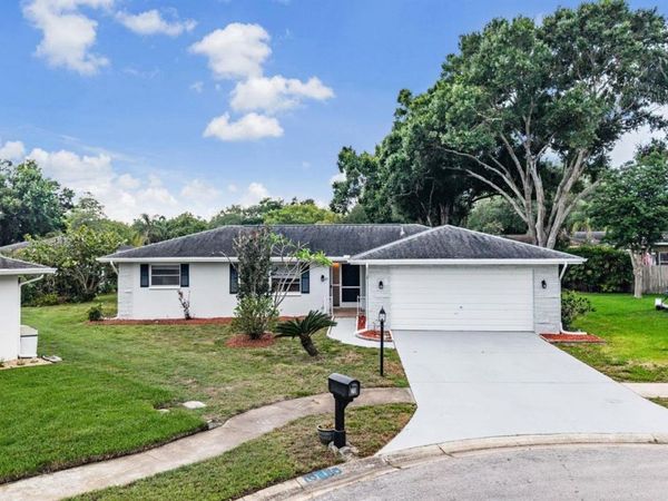 20 SHELL CIRCLE , PALM HARBOR, FL 34684