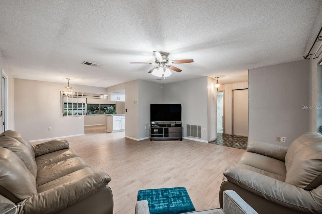 20 Shell Circle , Palm Harbor, FL 34684 Photo