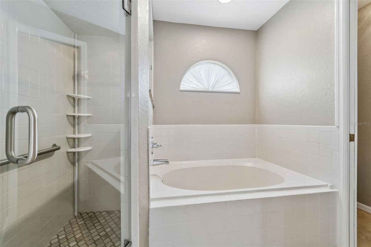 6352 Prominence Point Drive, Lakeland, FL 33813 Photo