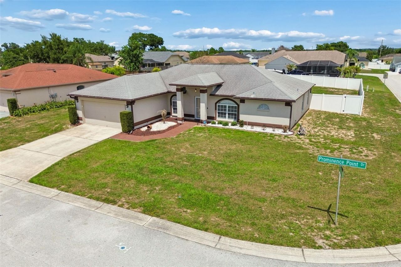 6352 Prominence Point Drive, Lakeland, FL 33813 Photo