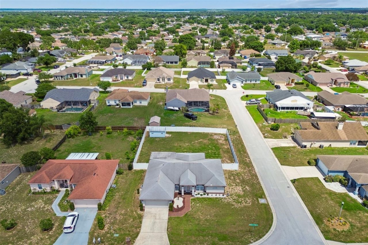 6352 Prominence Point Drive, Lakeland, FL 33813 Photo